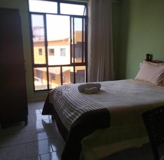 Paradise Hostel E Flats