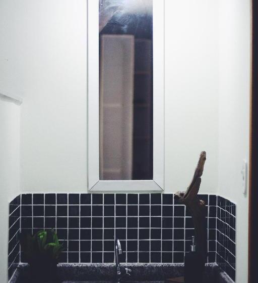 Paradise Hostel E Flats