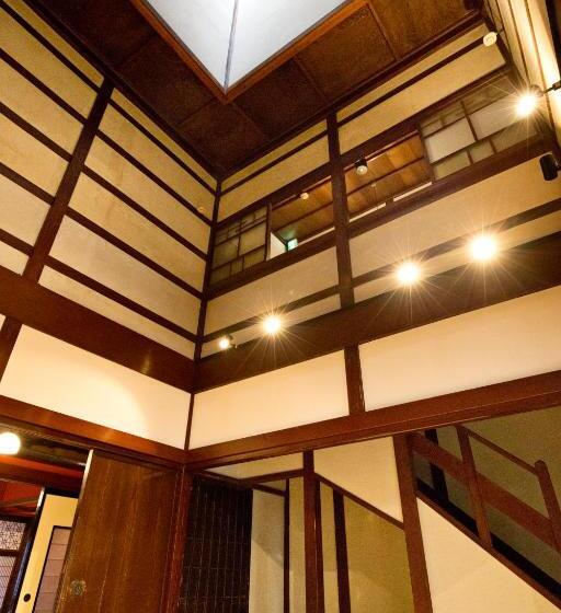 פנסיון 龍助２５