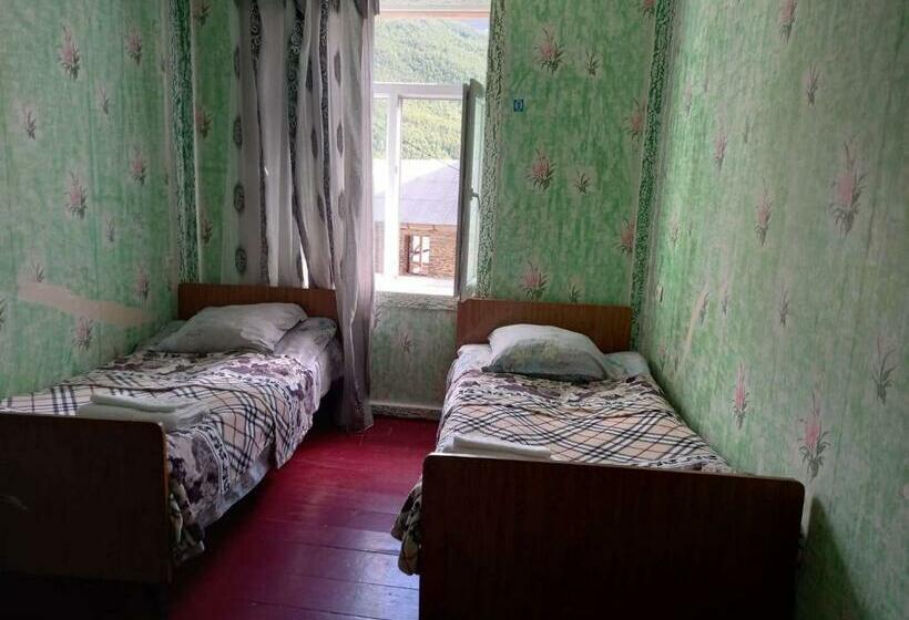 پانسیون Guesthouse Zamo