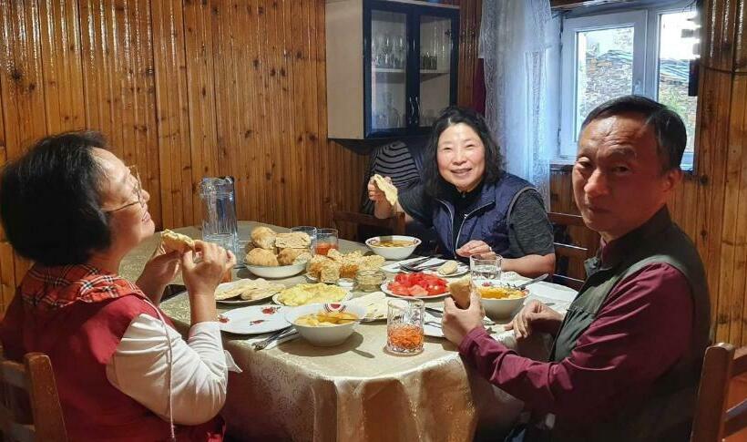 پانسیون Guesthouse Zamo