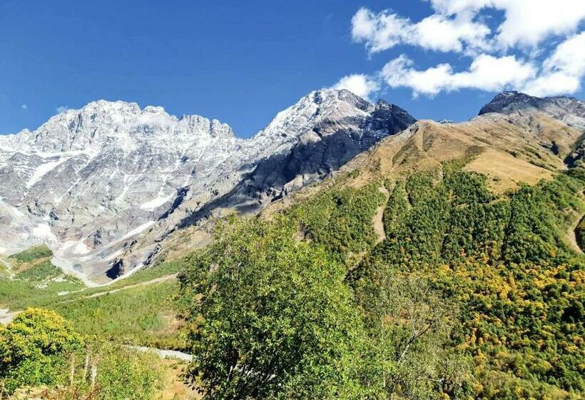 پانسیون Guesthouse Zamo