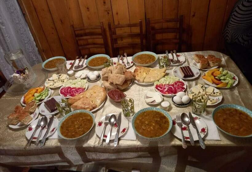 پانسیون Guesthouse Zamo