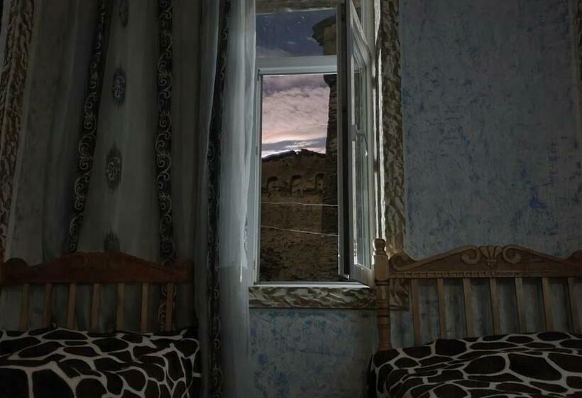 پانسیون Guesthouse Zamo