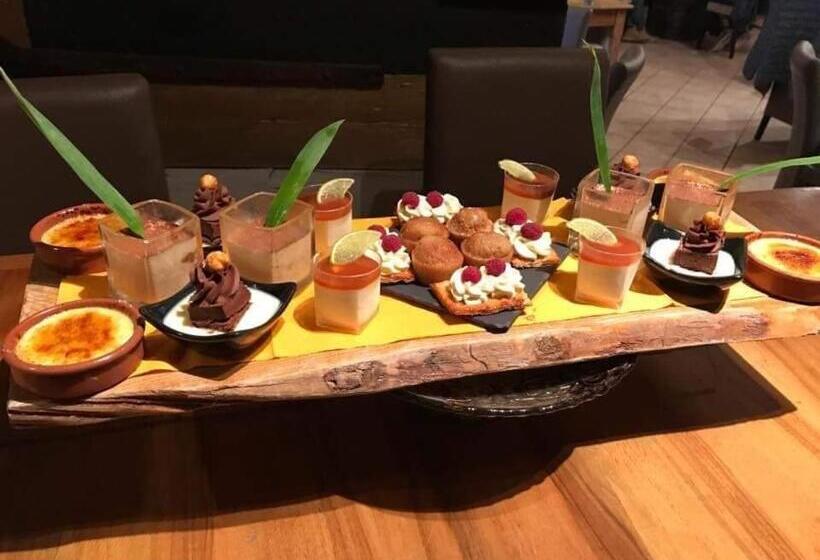 ペンション Restaurant Et Chambres D Hôtes La Ferme De Cornadel