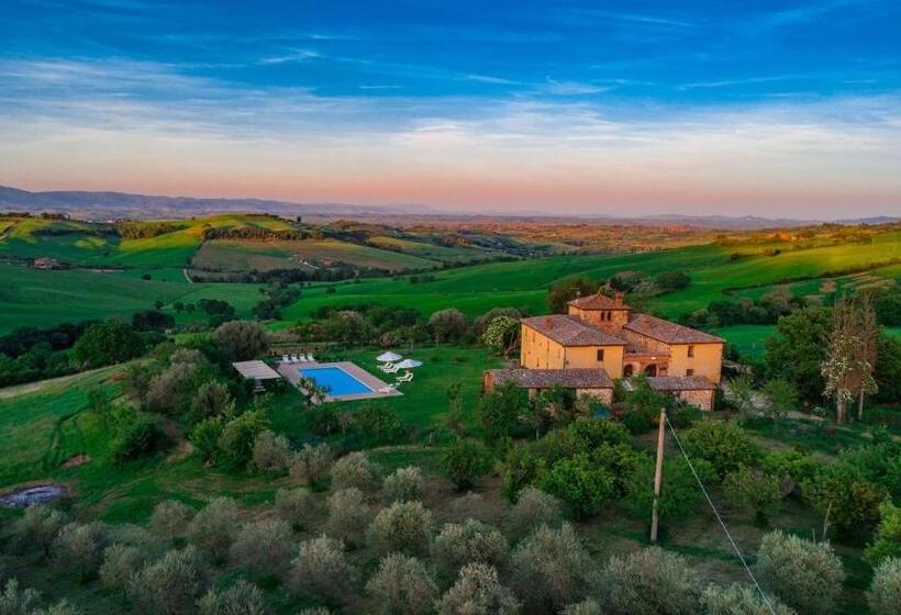 Podere Pratovecchio 14&2, Emma Villas