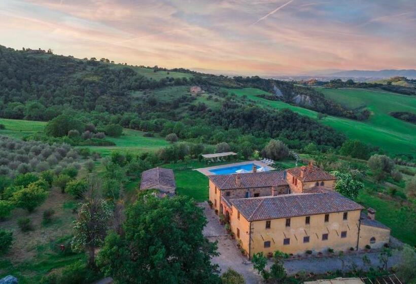 Podere Pratovecchio 14&2, Emma Villas