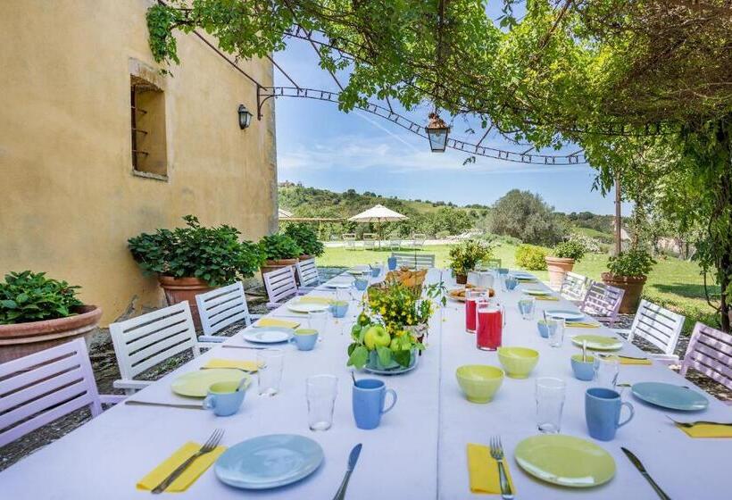 Podere Pratovecchio 14&2, Emma Villas