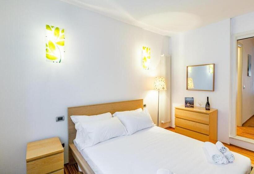 Ponte Solferino Bright & Cozy Apartment