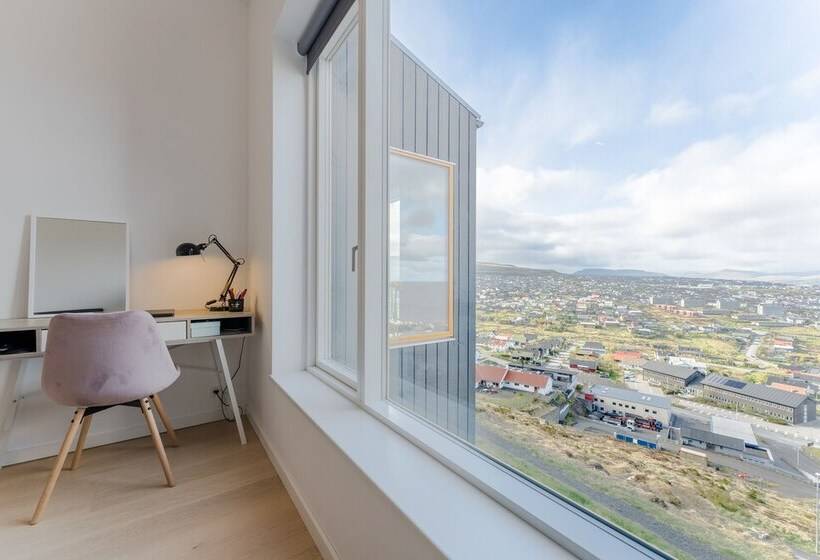 Sea & City View   Luxurious   Hiking