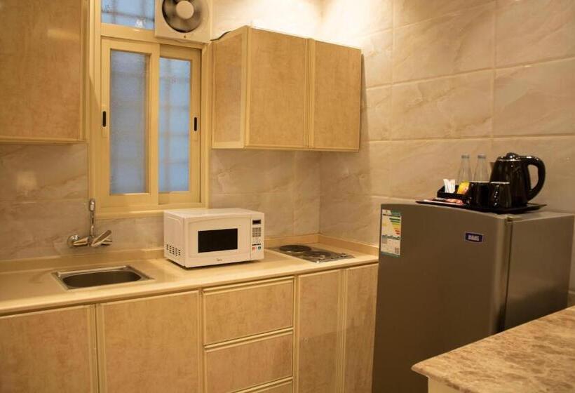 The Palace Hotel Suites   Al Badea