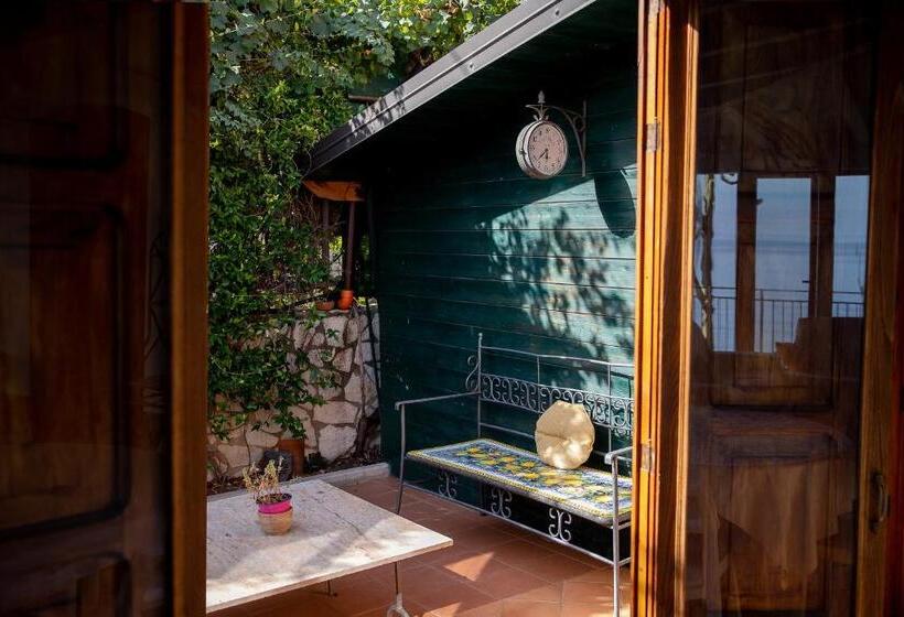 Villa Con Piscina Vista Mare