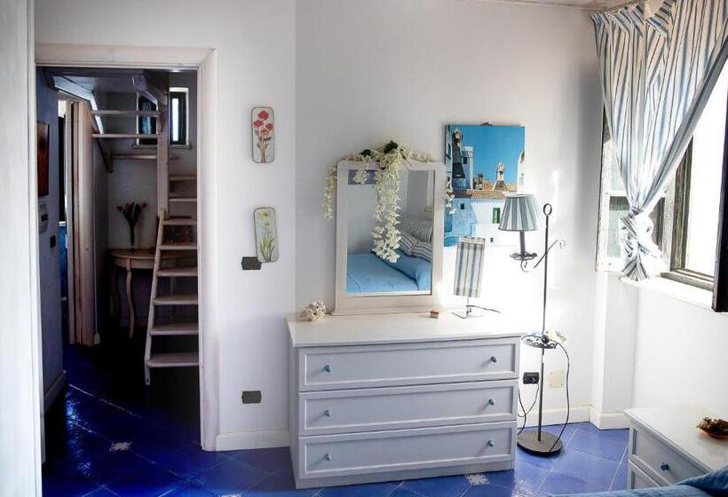 Villa Con Piscina Vista Mare