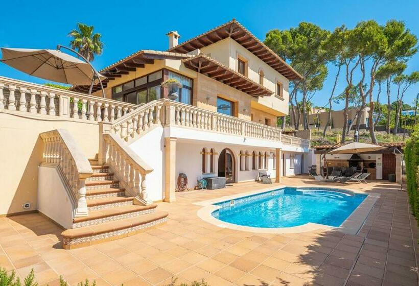 Villa Riviera