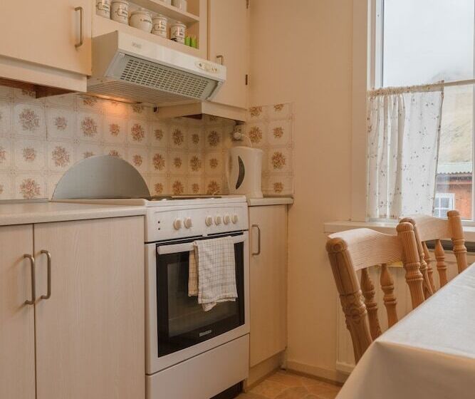 House   Scenic Village   Nature   Hiking