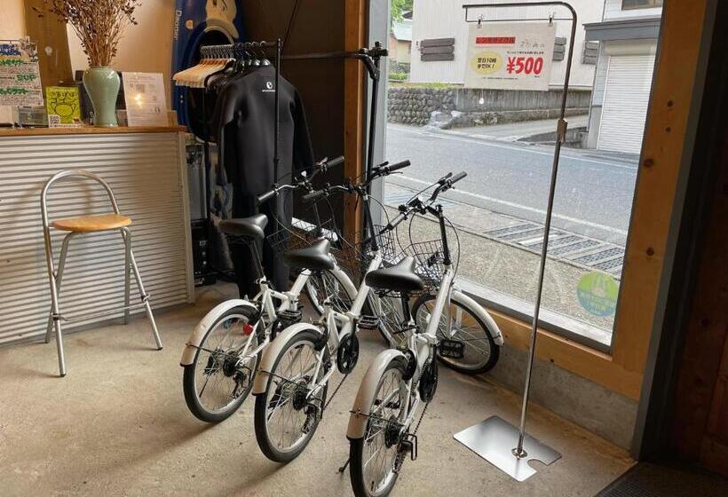 فندق صغير Guesthouse Shirakawa Go Inn