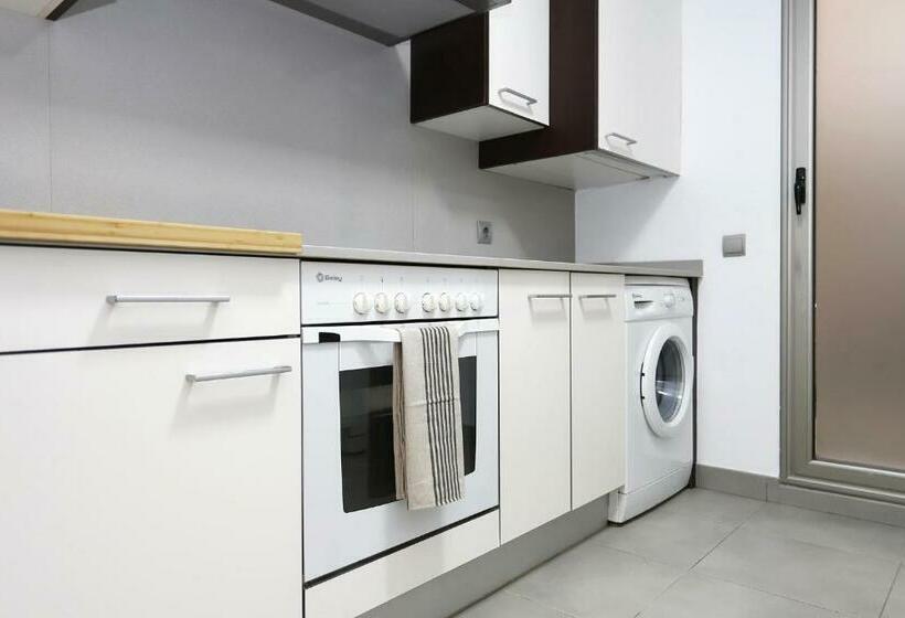 At175 Nova Torredembarra