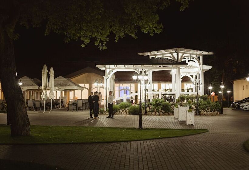 ベッドアンドブレックファースト Eprespark Panzió