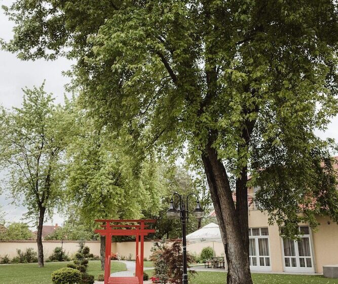 ベッドアンドブレックファースト Eprespark Panzió