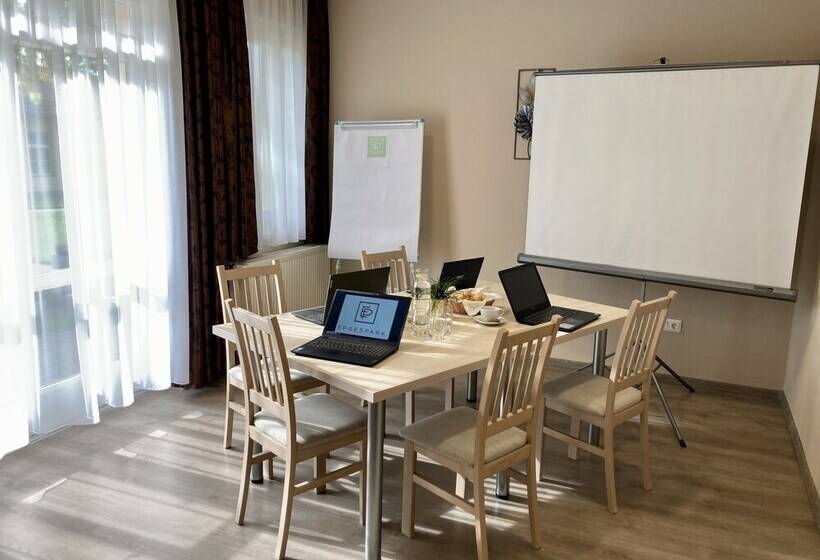 ベッドアンドブレックファースト Eprespark Panzió