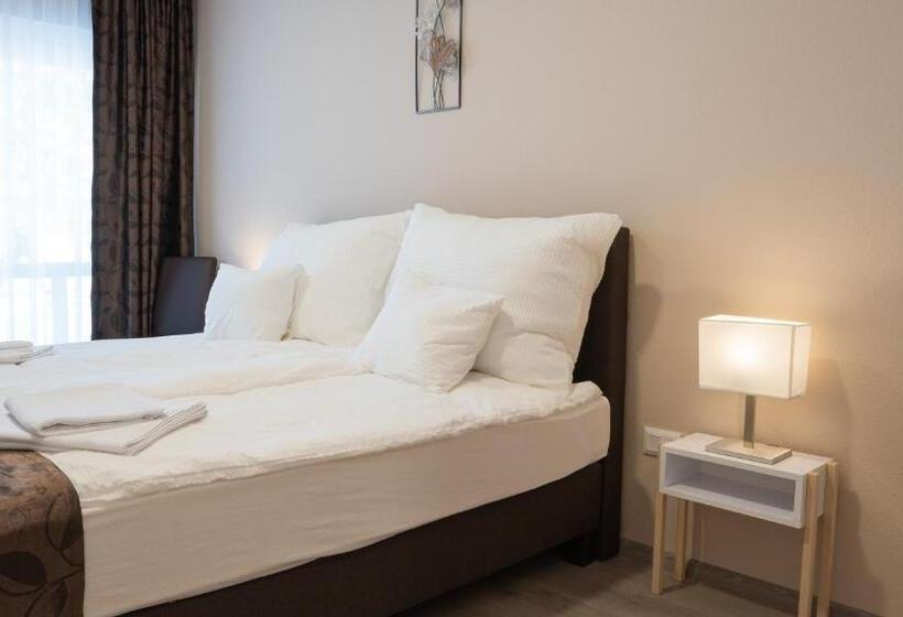 ベッドアンドブレックファースト Eprespark Panzió