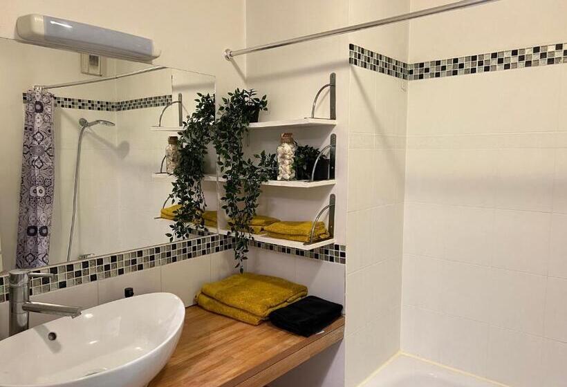 Charme Et Passion By Uta House