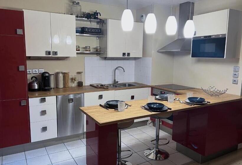 Charme Et Passion By Uta House