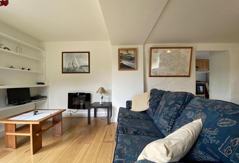 Cottage 426   Moyard