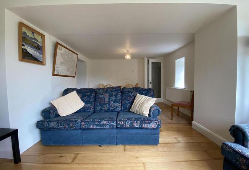 Cottage 426   Moyard