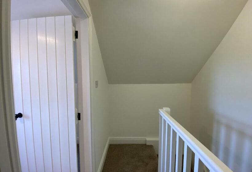 Cottage 426   Moyard