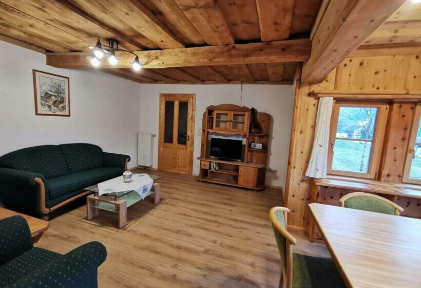 Ferienhaus Rosl Am Grundlsee