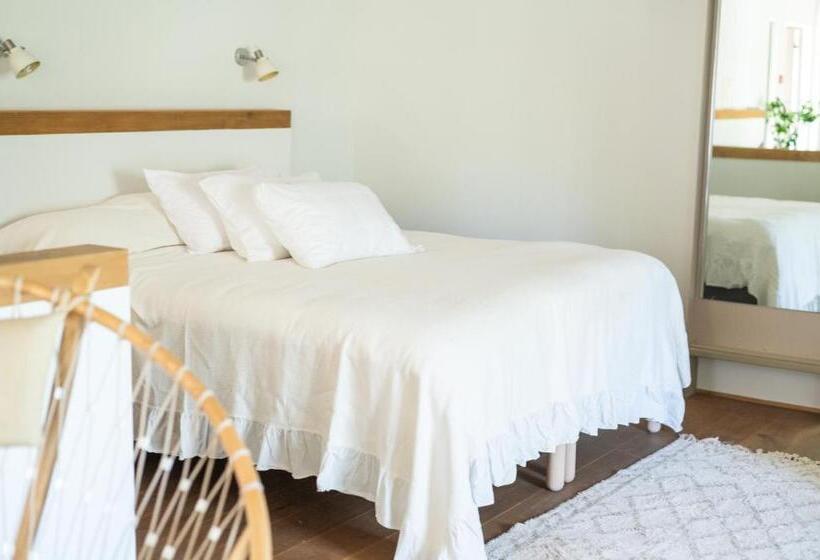 Hanahala Beramot Boutique Suites