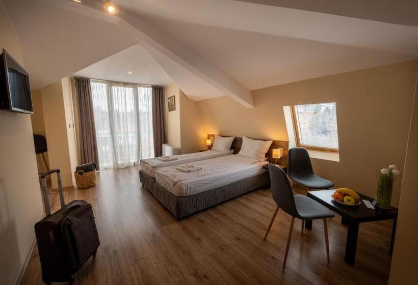 هتل семеен хотел константинови