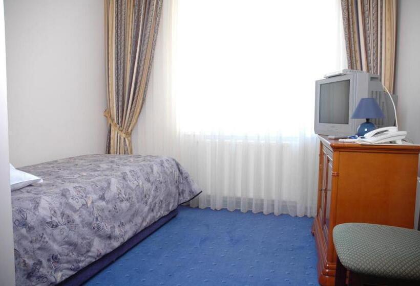 هتل готель поляна квеле