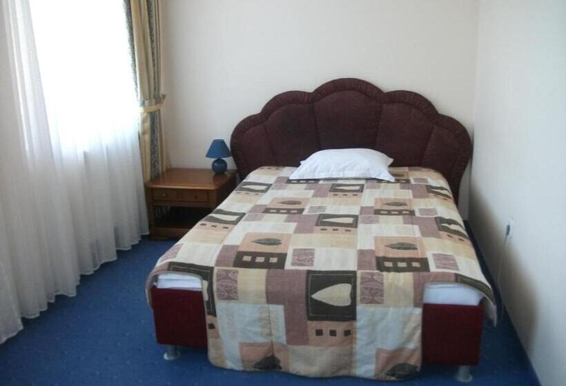 هتل готель поляна квеле