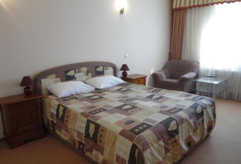 هتل готель поляна квеле