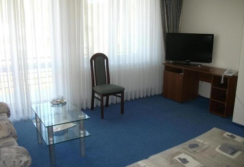 هتل готель поляна квеле