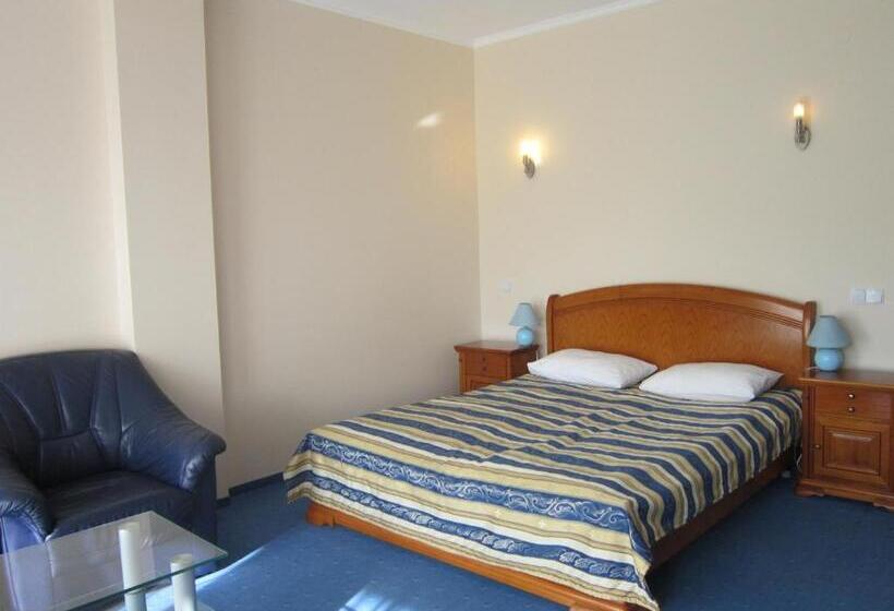 هتل готель поляна квеле