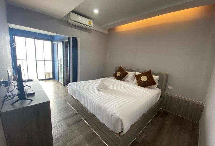 Hotel 88 ลิฟวิ่ง โฮเทล ปากช่อง