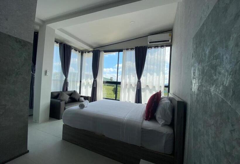 Hotel 88 ลิฟวิ่ง โฮเทล ปากช่อง