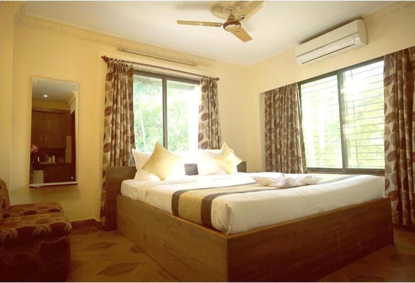 Отель Apples Balaji Inn