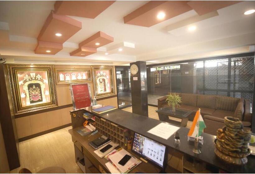 Отель Apples Balaji Inn