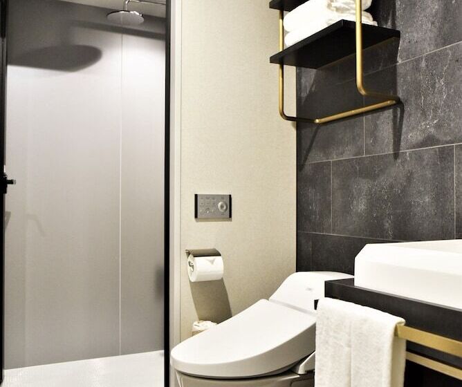 호텔 Cordia Osaka Hommachi