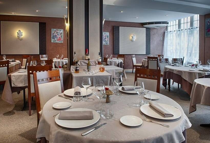 Отель Logis Hôtel De France