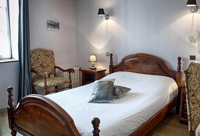 Отель Logis Hôtel De France