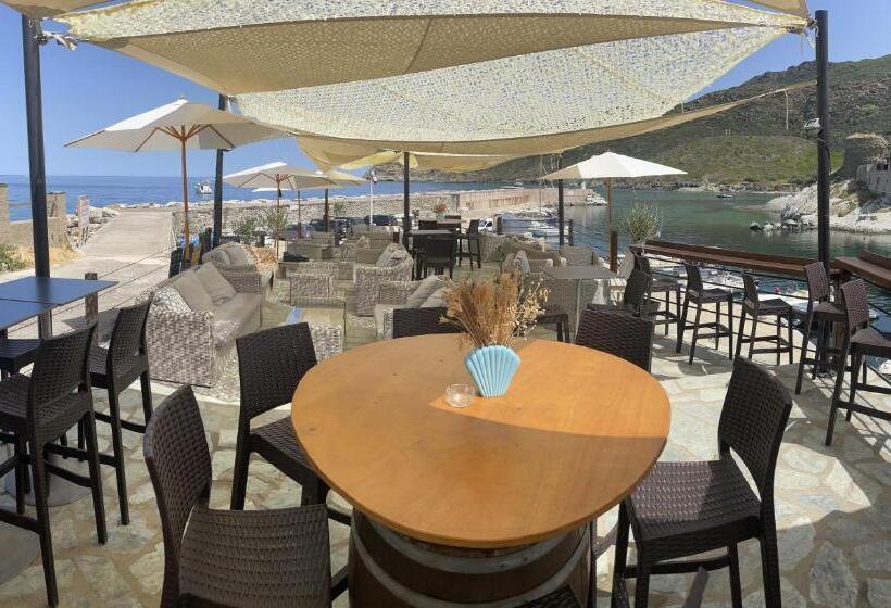 Отель Hôtel De La Jetée