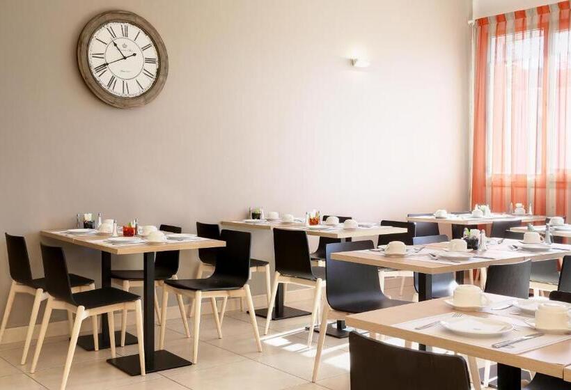 Отель Logis Havvah Hôtel Gap