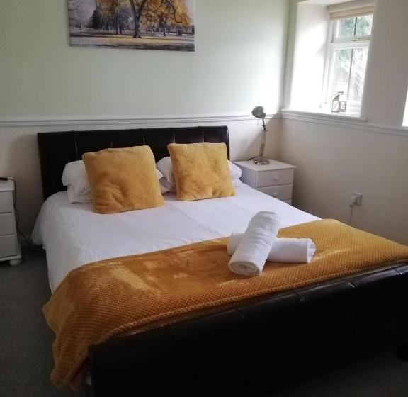 בית מלון כפרי Newton House