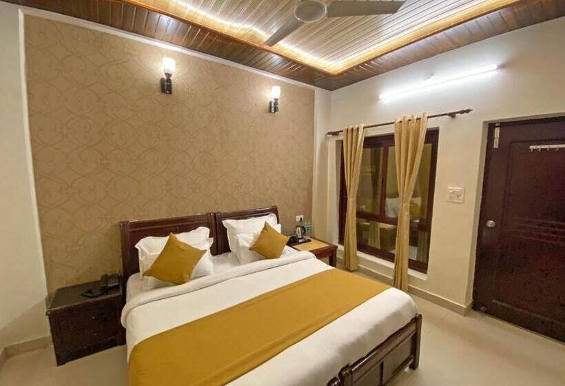 酒店 Nirvana Palace Rishikesh