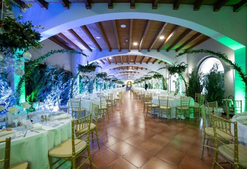 ホテル Al Balhara Resort